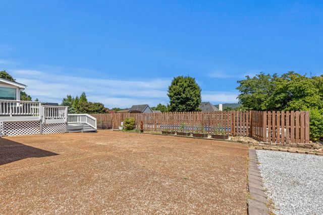8518 Nesting Trail, Ooltewah, TN 37363