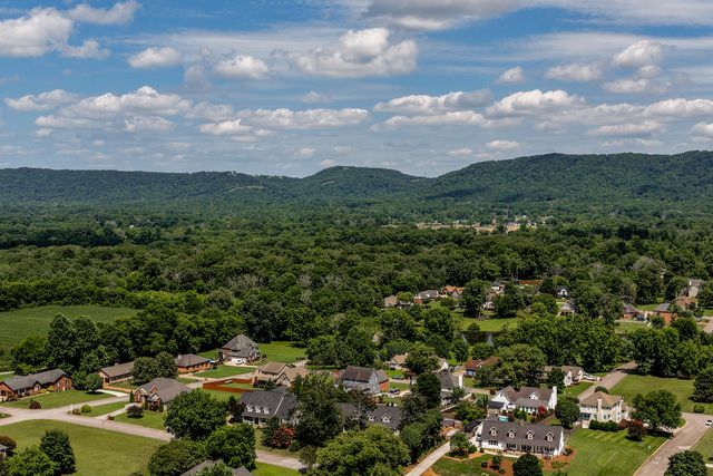 8518 Nesting Trail, Ooltewah, TN 37363