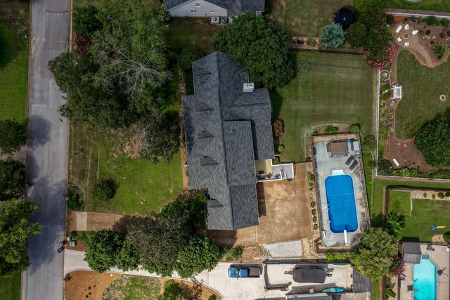 8518 Nesting Trail, Ooltewah, TN 37363