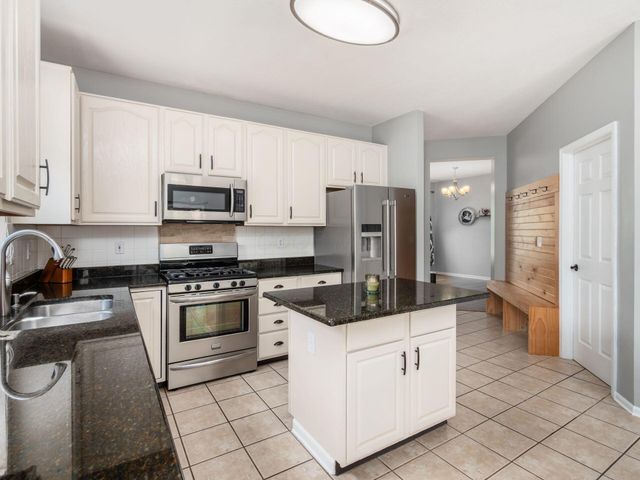 7665 Kingman Place, Lewis Center, OH 43035