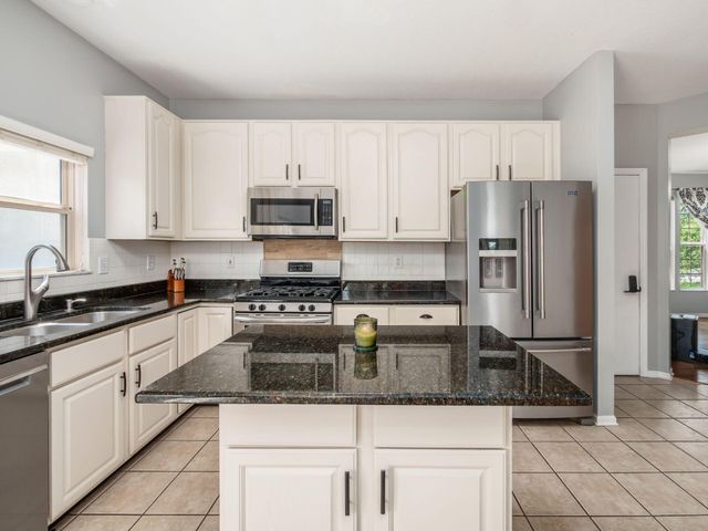 7665 Kingman Place, Lewis Center, OH 43035