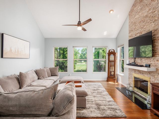 7665 Kingman Place, Lewis Center, OH 43035