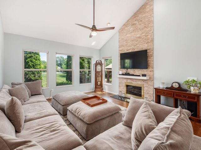 7665 Kingman Place, Lewis Center, OH 43035