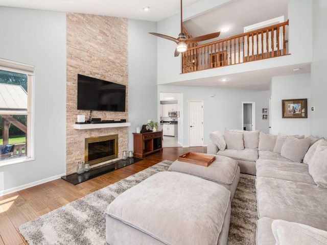 7665 Kingman Place, Lewis Center, OH 43035