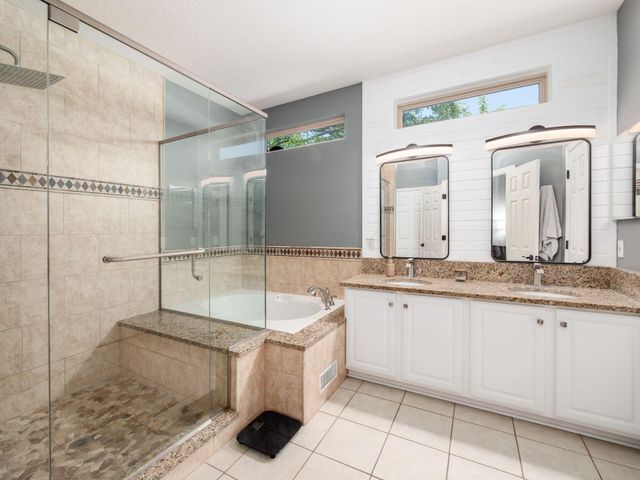 7665 Kingman Place, Lewis Center, OH 43035