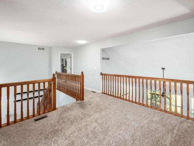 7665 Kingman Place, Lewis Center, OH 43035