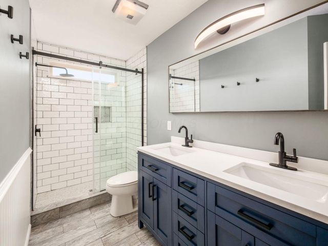 7665 Kingman Place, Lewis Center, OH 43035