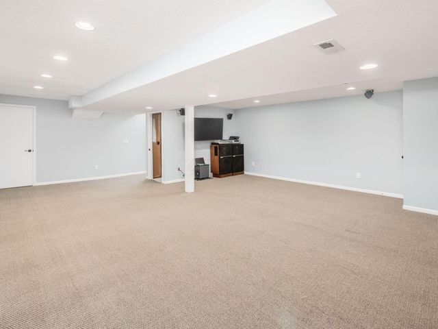 7665 Kingman Place, Lewis Center, OH 43035