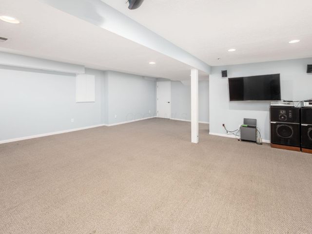 7665 Kingman Place, Lewis Center, OH 43035