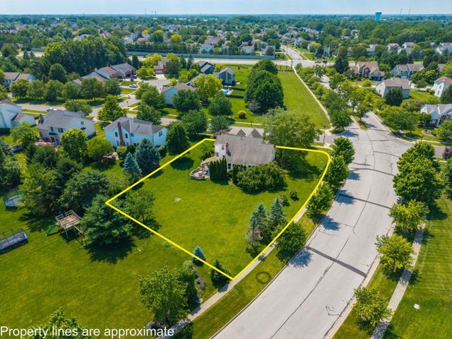 7665 Kingman Place, Lewis Center, OH 43035