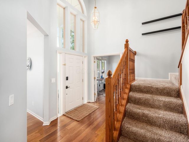 7665 Kingman Place, Lewis Center, OH 43035