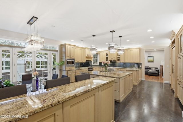 10 New York Avenue, Lakewood, NJ 08701
