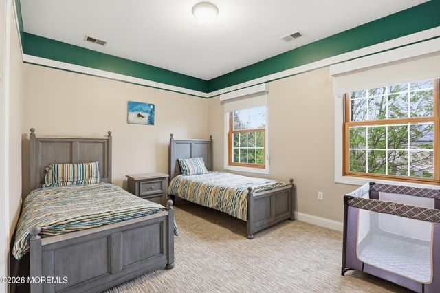 10 New York Avenue, Lakewood, NJ 08701
