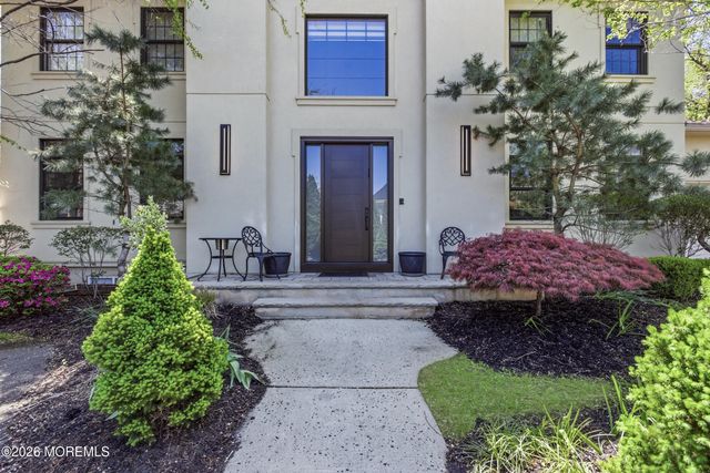 10 New York Avenue, Lakewood, NJ 08701