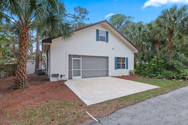 4579 Square Lake Drive, Palm Beach Gardens, FL 33418