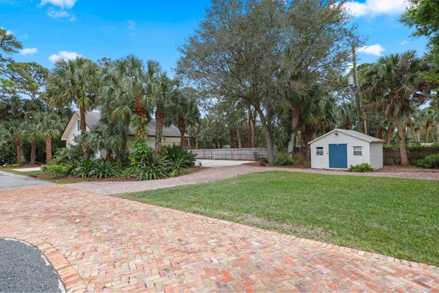 4579 Square Lake Drive, Palm Beach Gardens, FL 33418