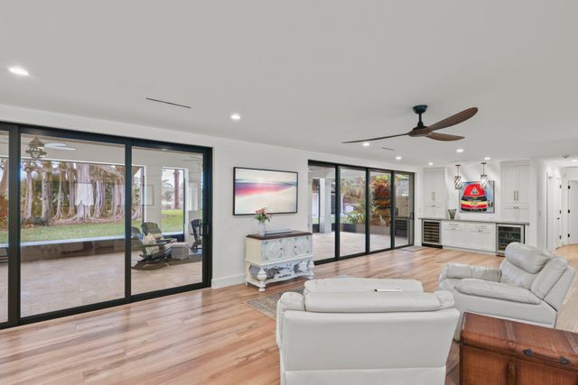 4579 Square Lake Drive, Palm Beach Gardens, FL 33418