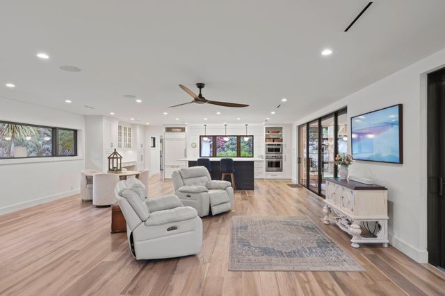 4579 Square Lake Drive, Palm Beach Gardens, FL 33418