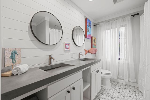 4579 Square Lake Drive, Palm Beach Gardens, FL 33418