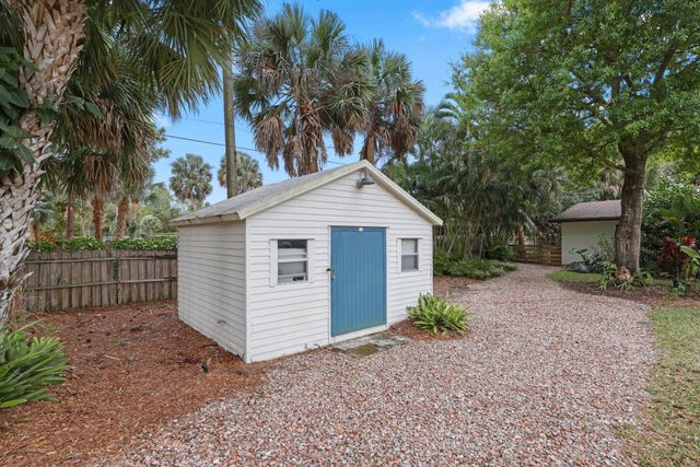 4579 Square Lake Drive, Palm Beach Gardens, FL 33418