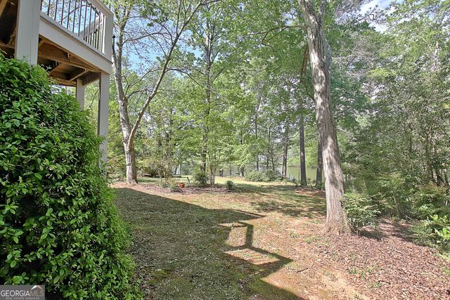 110 Sunset Court, Senoia, GA 30276