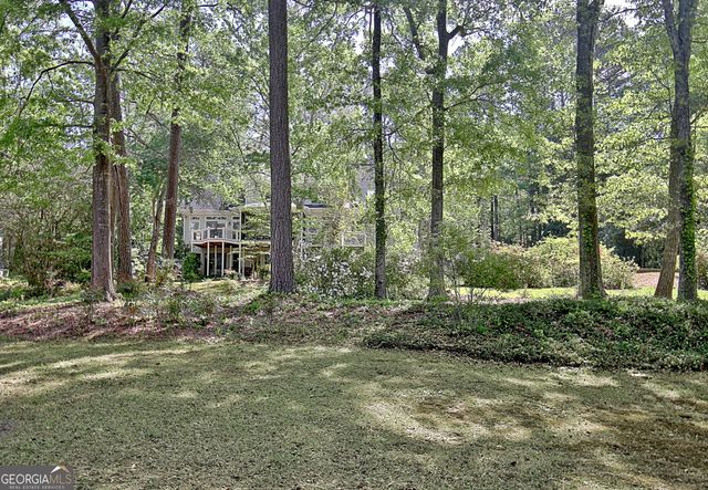 110 Sunset Court, Senoia, GA 30276