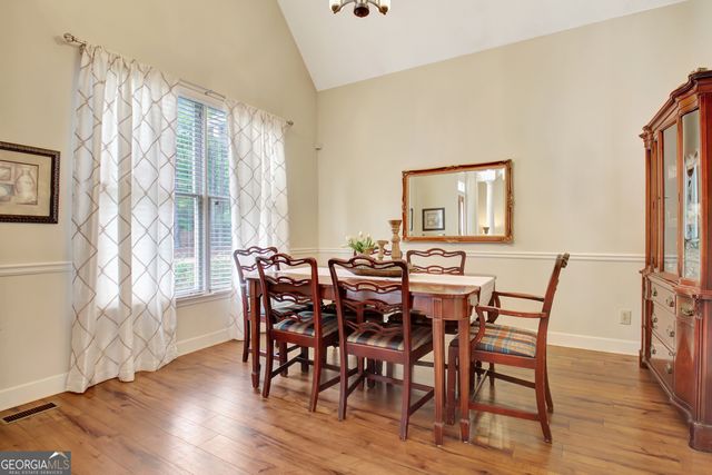 110 Sunset Court, Senoia, GA 30276