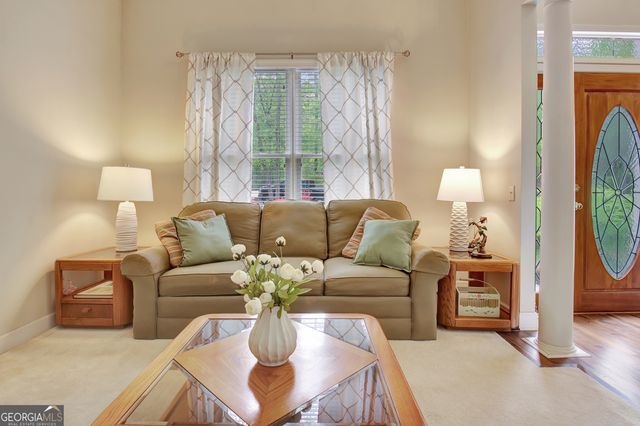 110 Sunset Court, Senoia, GA 30276