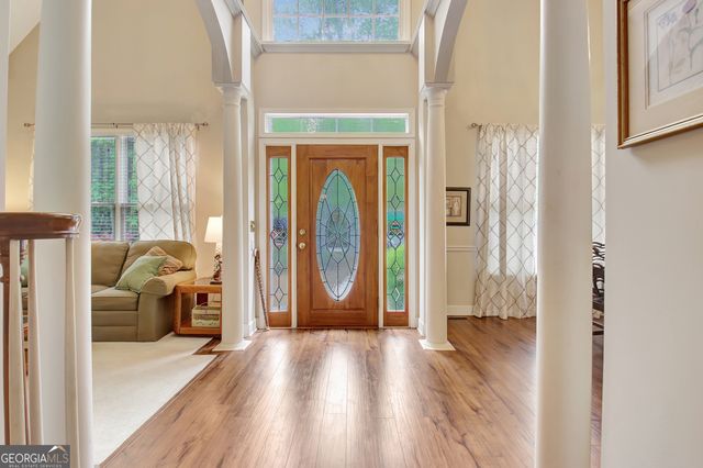 110 Sunset Court, Senoia, GA 30276
