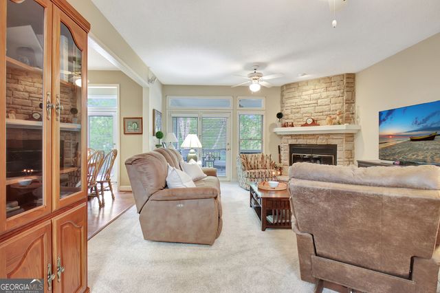 110 Sunset Court, Senoia, GA 30276