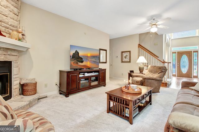 110 Sunset Court, Senoia, GA 30276