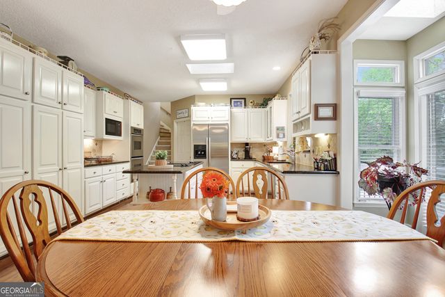 110 Sunset Court, Senoia, GA 30276