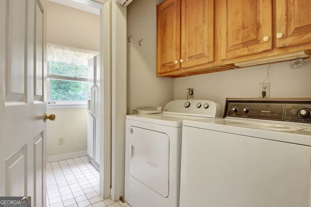 110 Sunset Court, Senoia, GA 30276