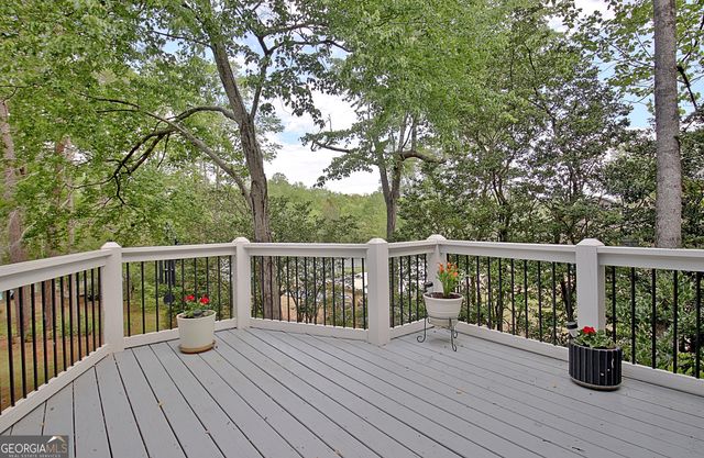 110 Sunset Court, Senoia, GA 30276