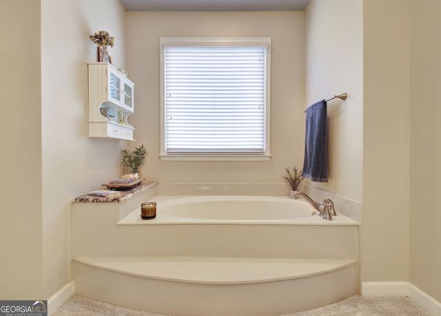 110 Sunset Court, Senoia, GA 30276