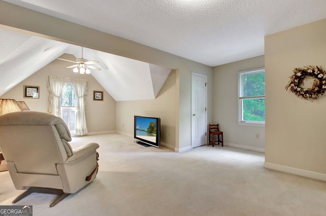 110 Sunset Court, Senoia, GA 30276
