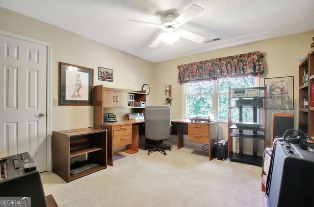 110 Sunset Court, Senoia, GA 30276