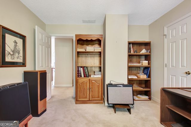 110 Sunset Court, Senoia, GA 30276