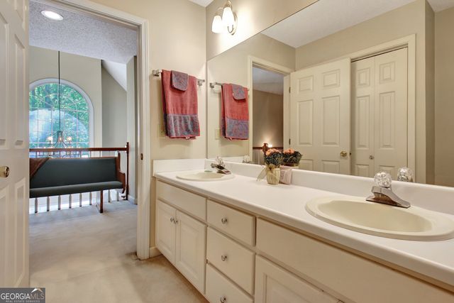 110 Sunset Court, Senoia, GA 30276