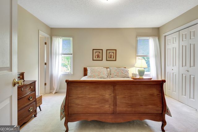 110 Sunset Court, Senoia, GA 30276