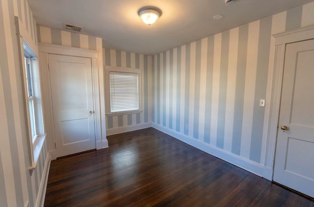 1000 South St, Boston, MA 02131