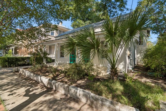221 Madison, San Antonio, TX 78204