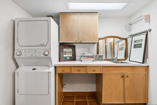 221 Madison, San Antonio, TX 78204