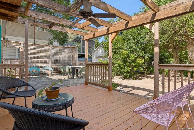 221 Madison, San Antonio, TX 78204