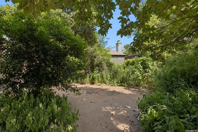 221 Madison, San Antonio, TX 78204