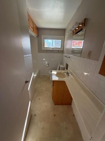 501 6th Street NW, Elk River, MN 55330