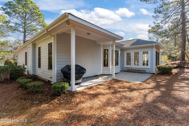 180 Canter Lane, Pinehurst, NC 28374
