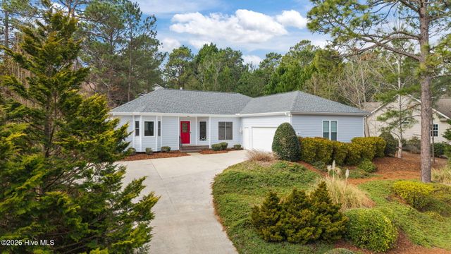 180 Canter Lane, Pinehurst, NC 28374
