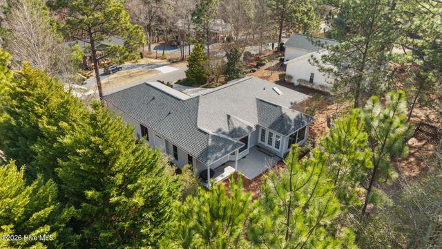 180 Canter Lane, Pinehurst, NC 28374