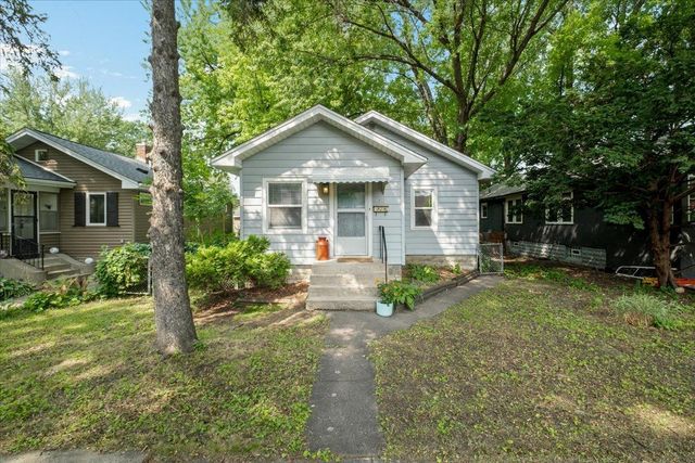 3932 45th Avenue S, Minneapolis, MN 55406